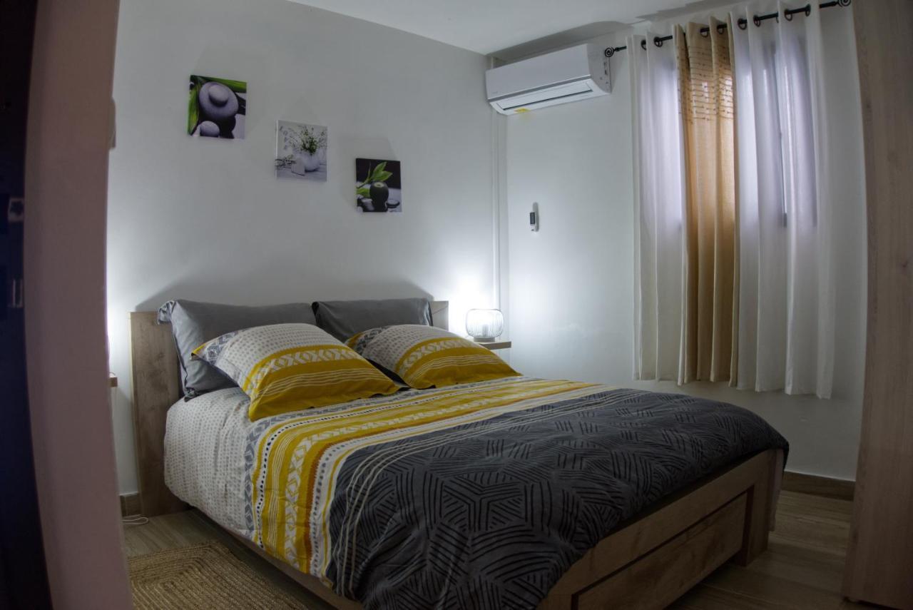 Ka Hema - Maison Entiere Avec Jacuzzi Et Vue Sur Mer Saint-Joseph Exterior foto