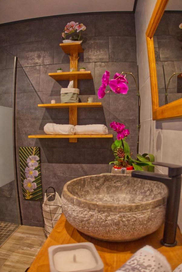 Ka Hema - Maison Entiere Avec Jacuzzi Et Vue Sur Mer Saint-Joseph Exterior foto