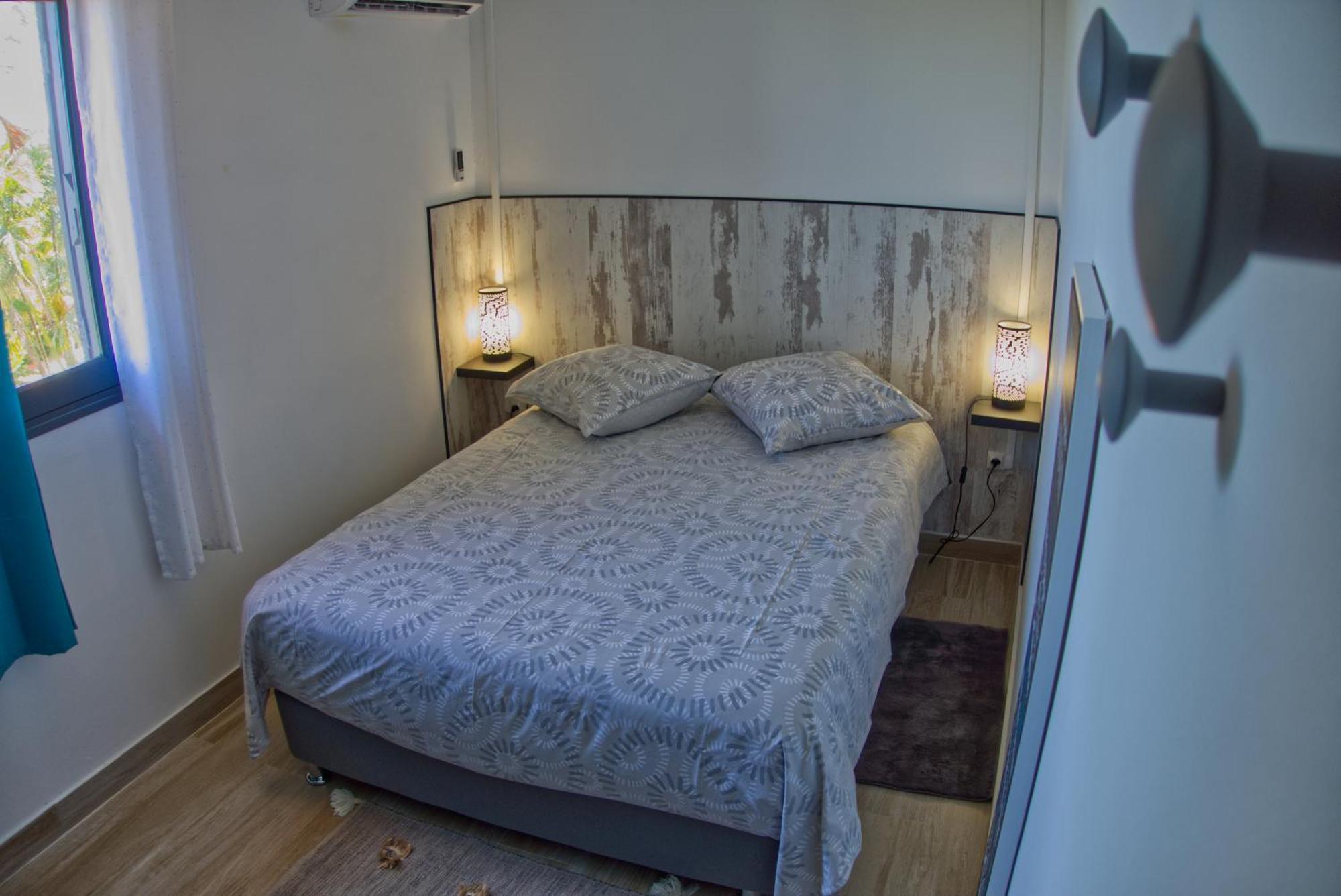 Ka Hema - Maison Entiere Avec Jacuzzi Et Vue Sur Mer Saint-Joseph Exterior foto